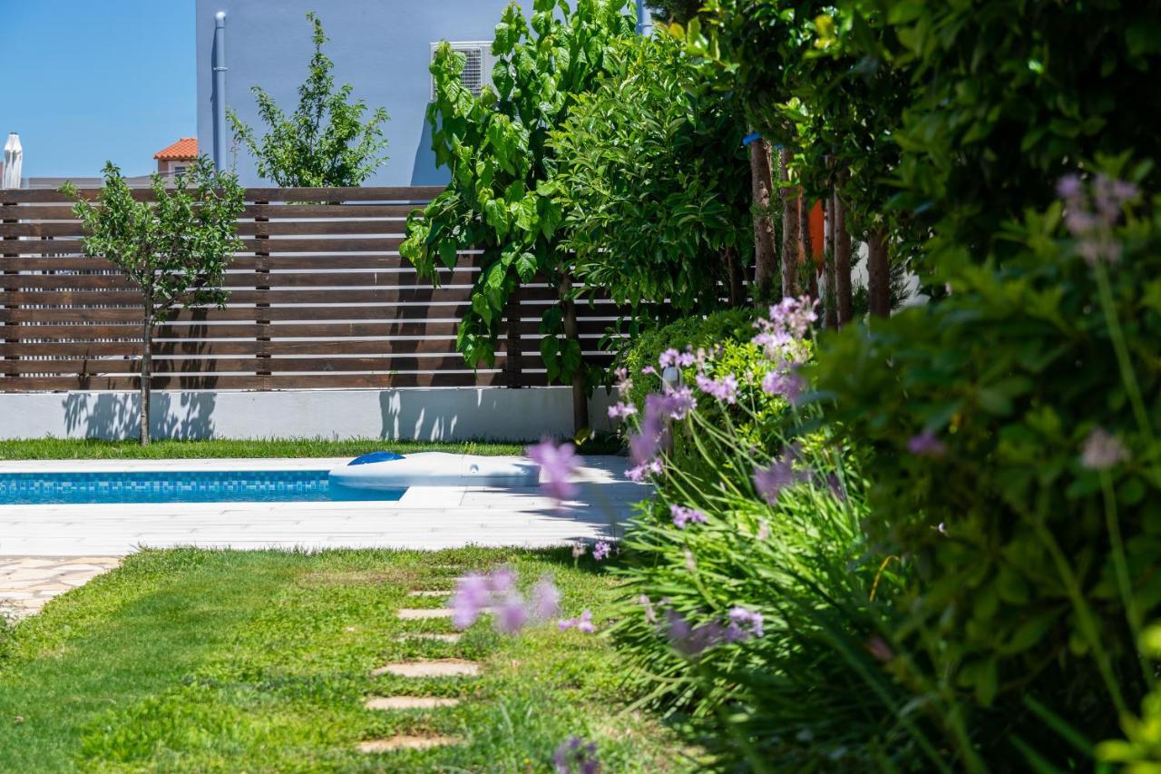 Aphrodite Adelianos Kampos Exterior foto